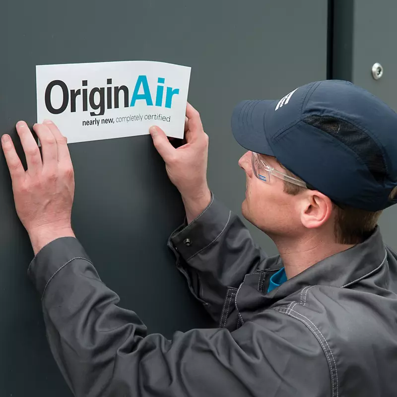 Originair_016_sticker_retouche_flat